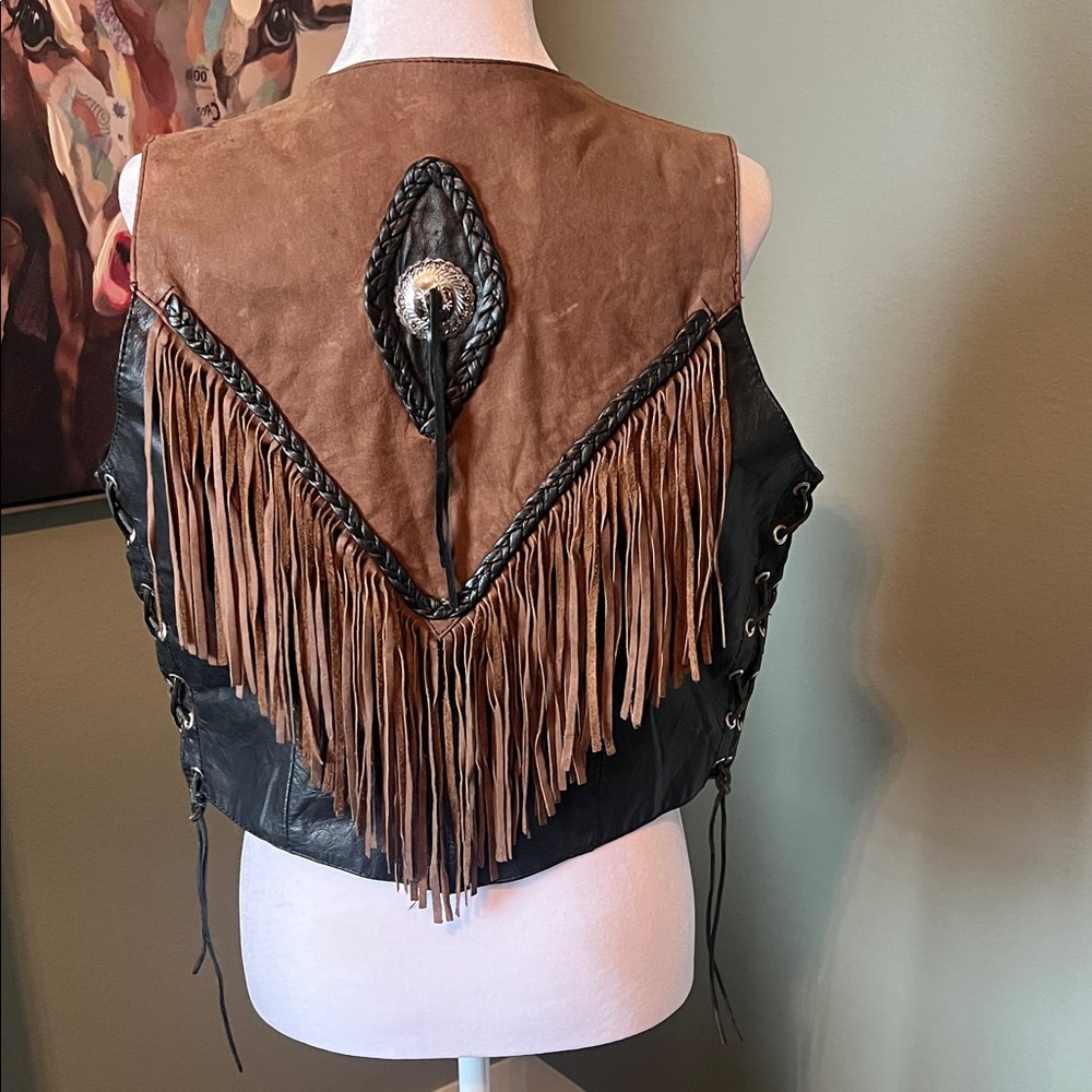 Western Leather Fringe Vest‎ - Picture 7 of 13